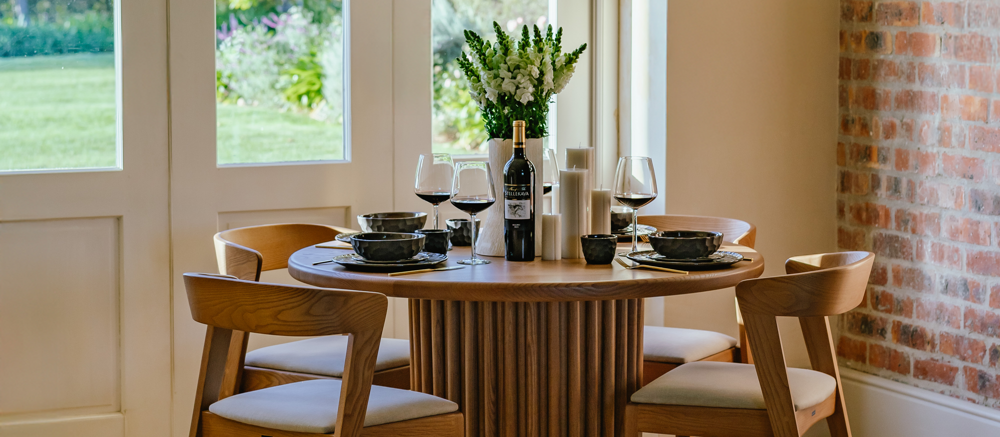 Woodbender, steam bending, custom furniture, dining furniture, barstool, interior design, contract furniture, dining chairs, dining table